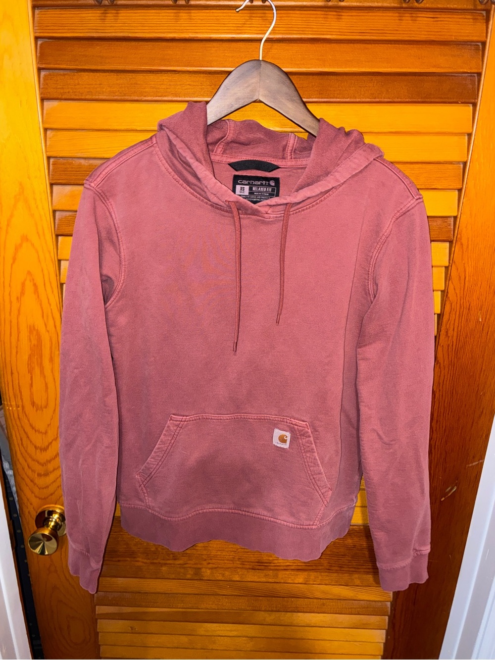 Carhartt Women’s Relaxed Fit Hoodie, pink- size XS
